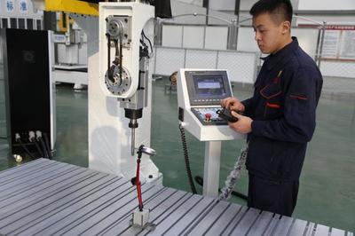 高端客戶訂單排至五年后，聊城高新區(qū)瞪羚企業(yè)復(fù)工保出口加速智能設(shè)備生產(chǎn)