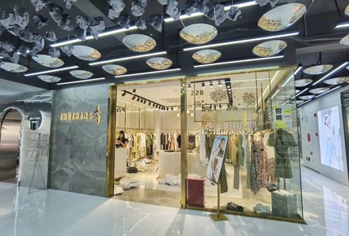 從 世界工廠 到 原創基地 南山區荔秀服飾文化街的華麗升級